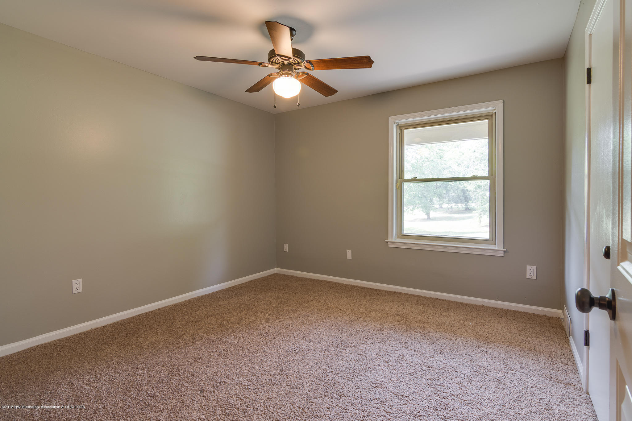 2850 Hunter Road Nesbit, MS 38651 - Photo 33 of 57 2850 Hunter Road South-33