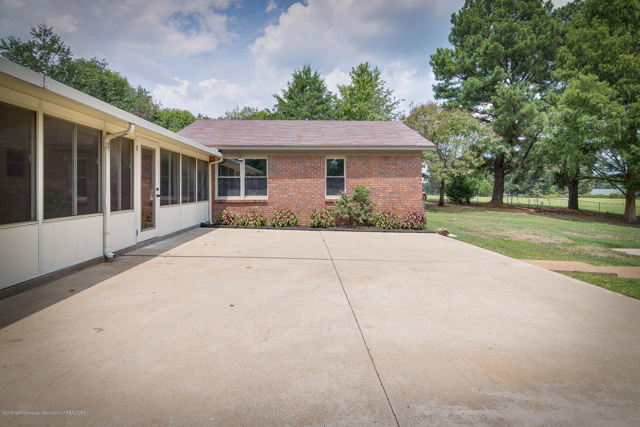 2850 Hunter Road Nesbit, MS 38651 - Photo 49 of 57 2850 Hunter Road South-49
