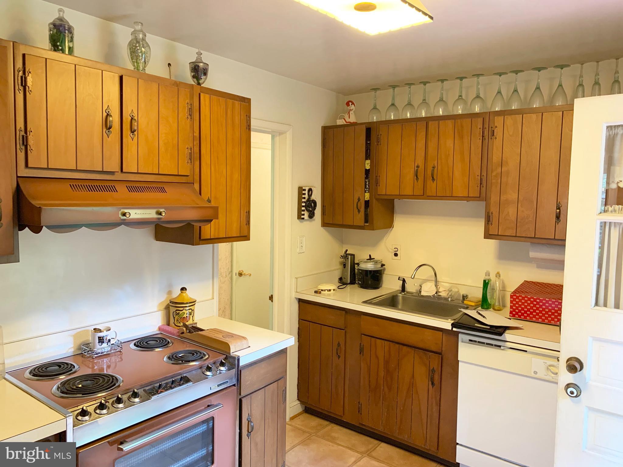 3032 Military Road Arlington, VA 22207 - Photo 11 of 24
