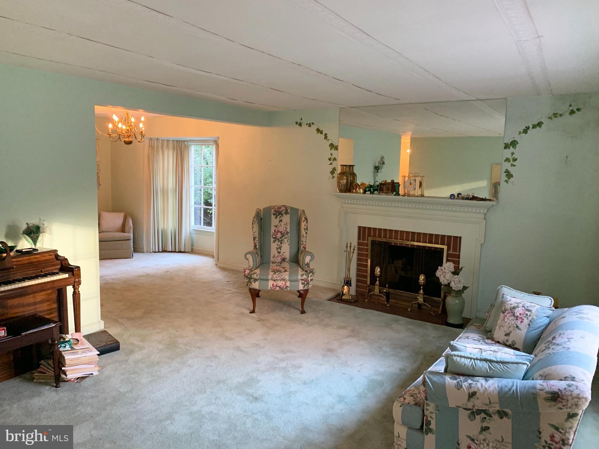 3032 Military Road Arlington, VA 22207 - Photo 4 of 24