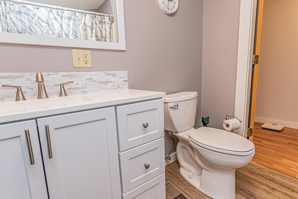 113 Owen Mann Road Farmington, ME 04938 - Photo 19 of 34 00028-owenmannrd