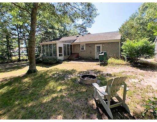 40 Fresh Brook Road Yarmouth, MA 02664 - Photo 6 of 26 Gallery Image 6