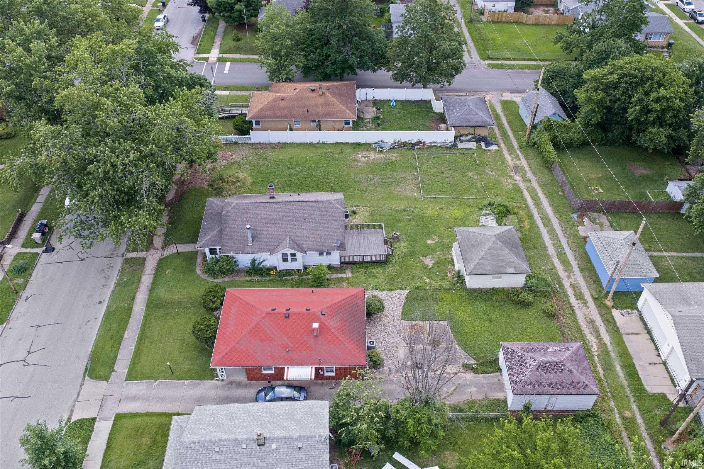 809 East Victoria Street South Bend, IN 46614 - Photo 39 of 45