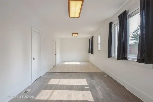 $120,000 | 268 West Lincoln Highway, Chicago Heights, IL 60411
