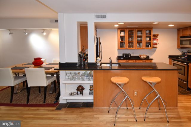 $515,000 | 317 10th Street Northeast, Unit 1, Washington, DC 20002