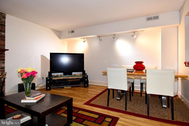 $515,000 | 317 10th Street Northeast, Unit 1, Washington, DC 20002