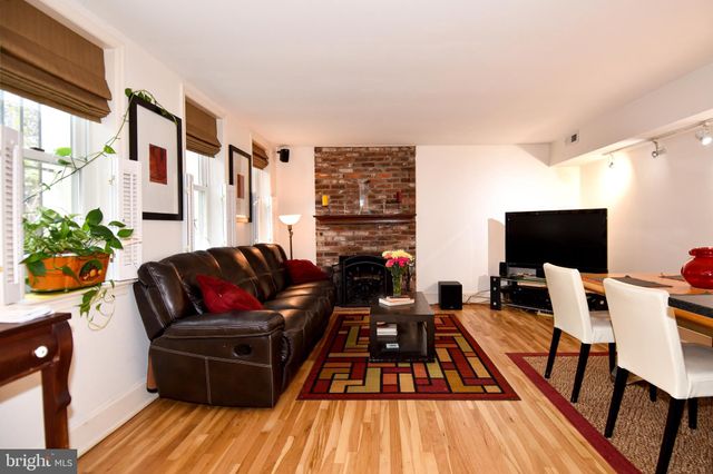 $515,000 | 317 10th Street Northeast, Unit 1, Washington, DC 20002