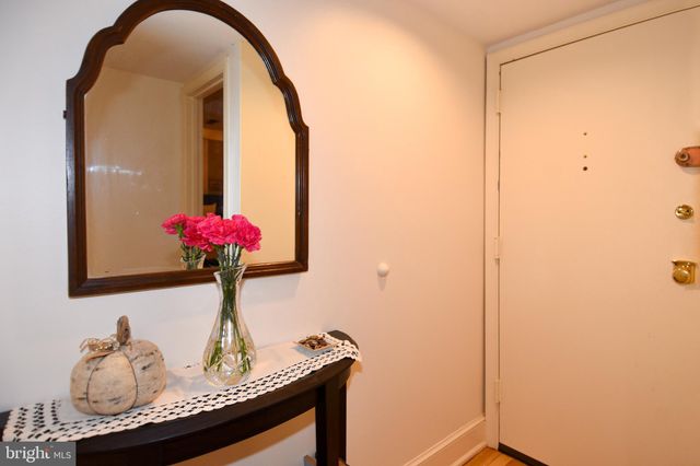 $515,000 | 317 10th Street Northeast, Unit 1, Washington, DC 20002