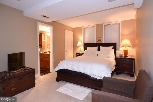 $515,000 | 317 10th Street Northeast, Unit 1, Washington, DC 20002