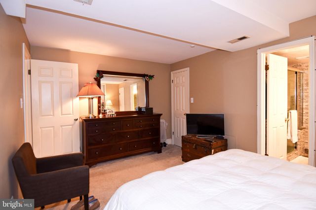 $515,000 | 317 10th Street Northeast, Unit 1, Washington, DC 20002