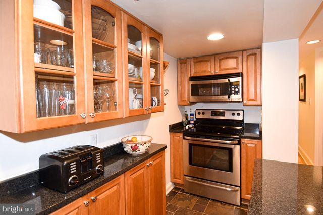 $515,000 | 317 10th Street Northeast, Unit 1, Washington, DC 20002