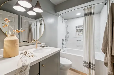 $949,000 | 168 Cypress Place, Sausalito, CA 94965