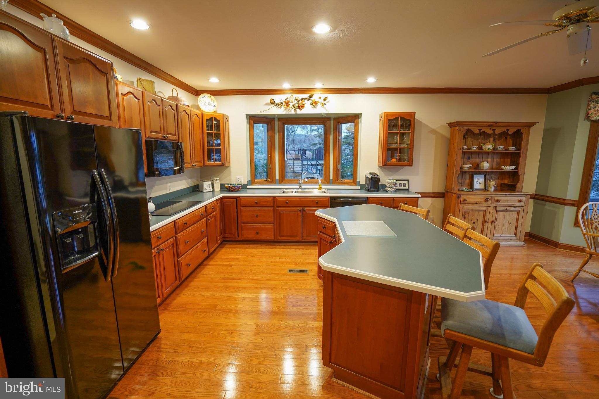 62 Duck Cove Road Oakland, MD 21550 - Photo 12 of 73 Gallery Image 12