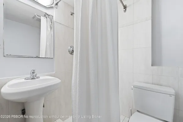 $1,390,000 | 139 Sunrise Avenue, Unit 102, Palm Beach, FL 33480