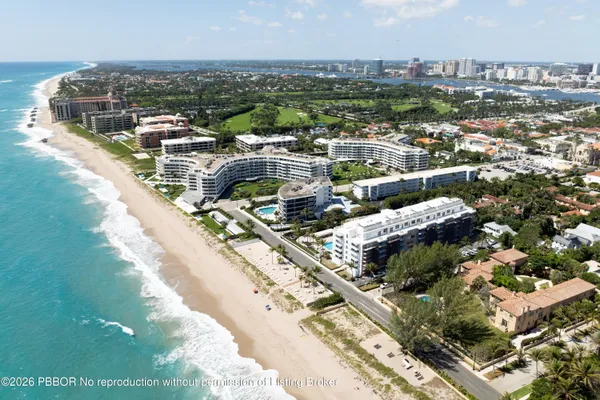 $1,390,000 | 139 Sunrise Avenue, Unit 102, Palm Beach, FL 33480