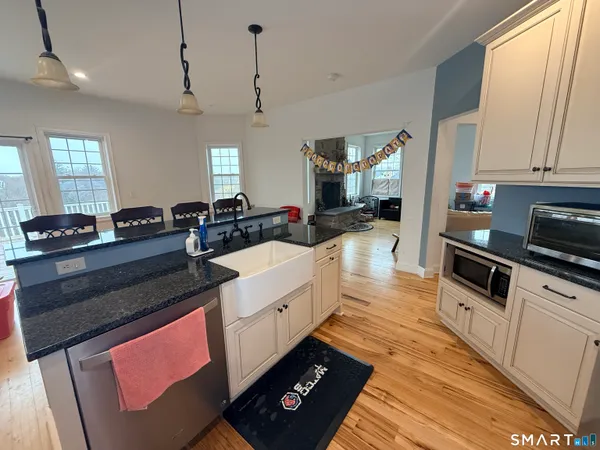 $794,500 | 4 Hard Hill Road South, Bethlehem, CT 06751