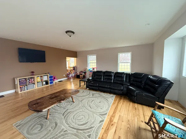 $794,500 | 4 Hard Hill Road South, Bethlehem, CT 06751