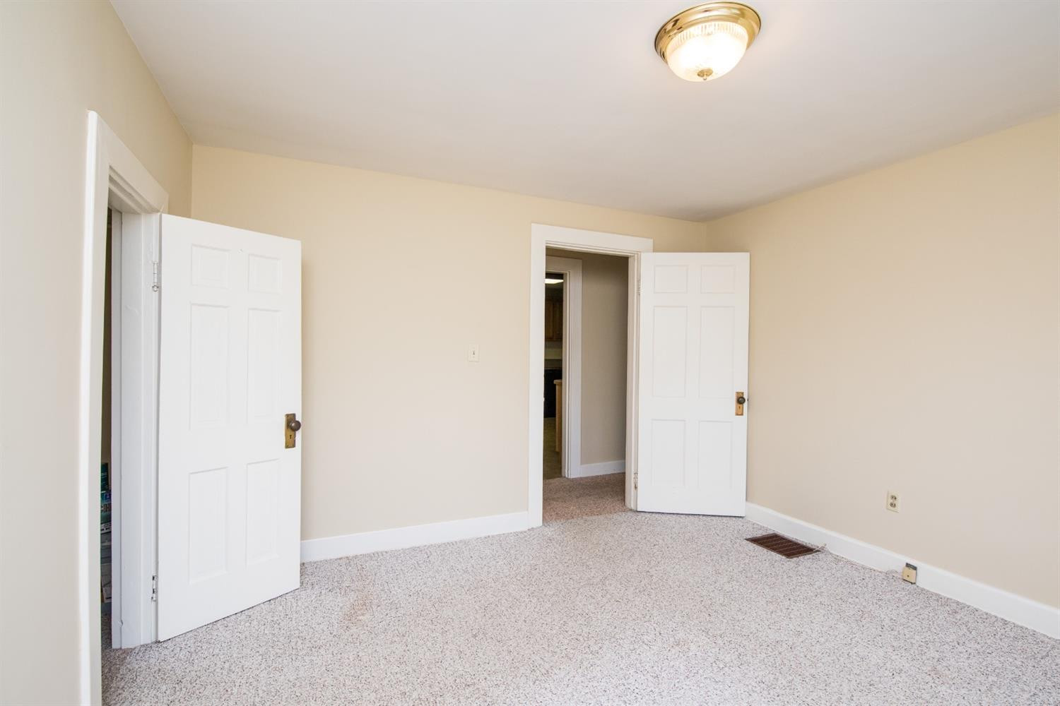 2315 Two Mile Road Winchester, KY 40391 - Photo 26 of 43 Photo 26