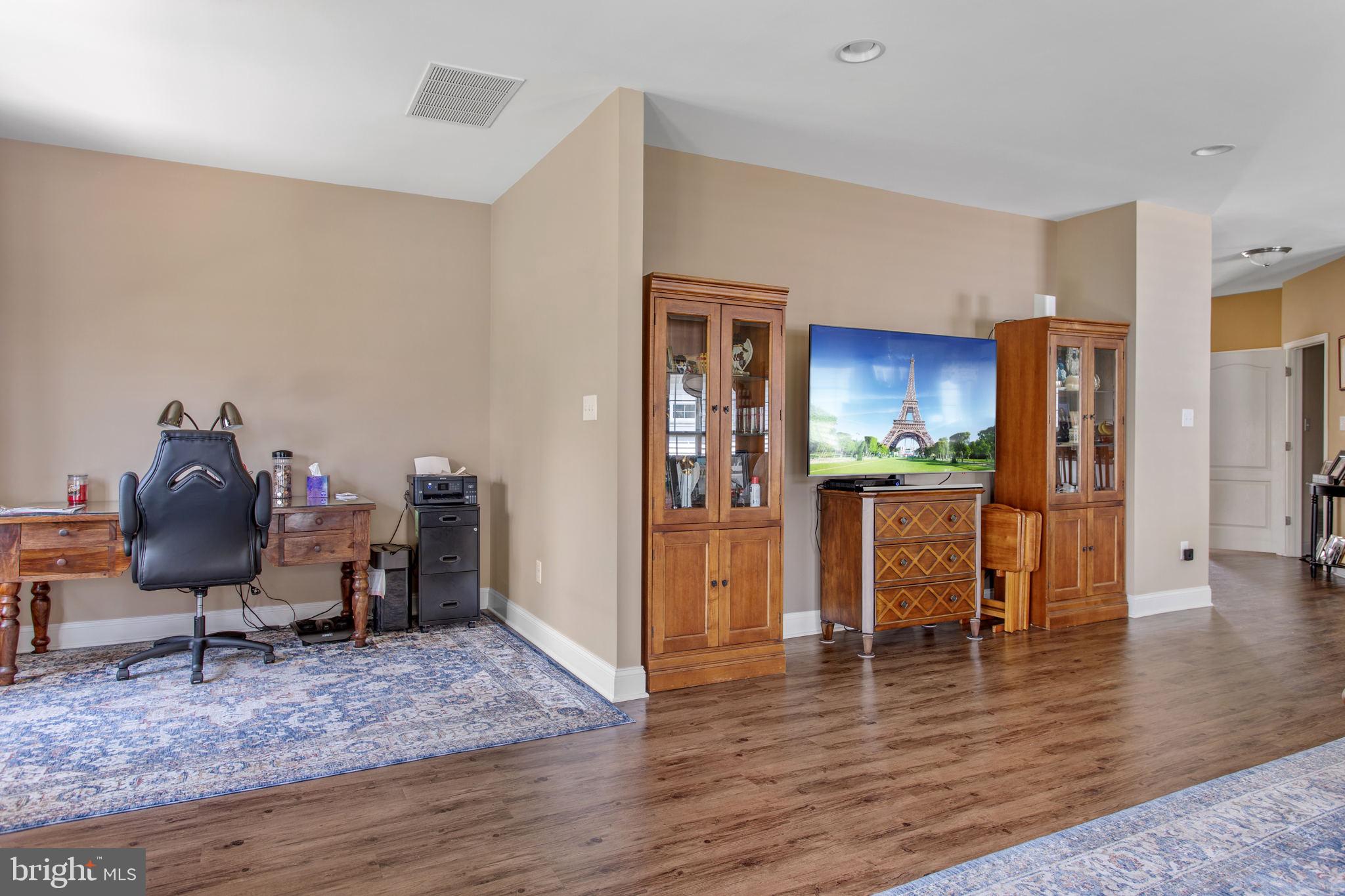 119 Field Loop Glassboro, NJ 08028 - Photo 10 of 28 Gallery Image 10