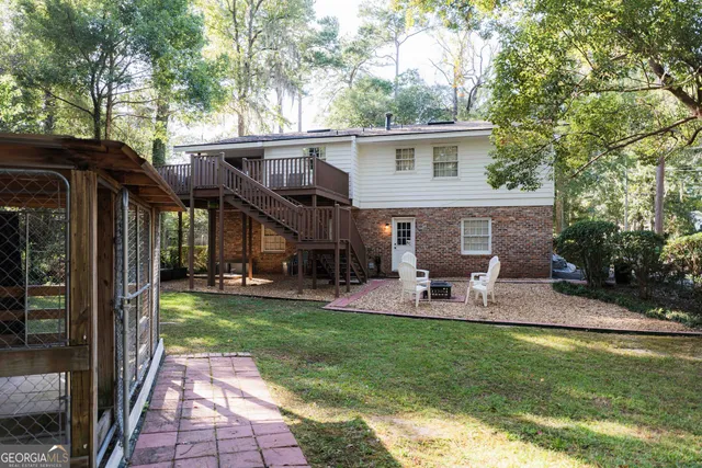 a house that has a lot of plants in it