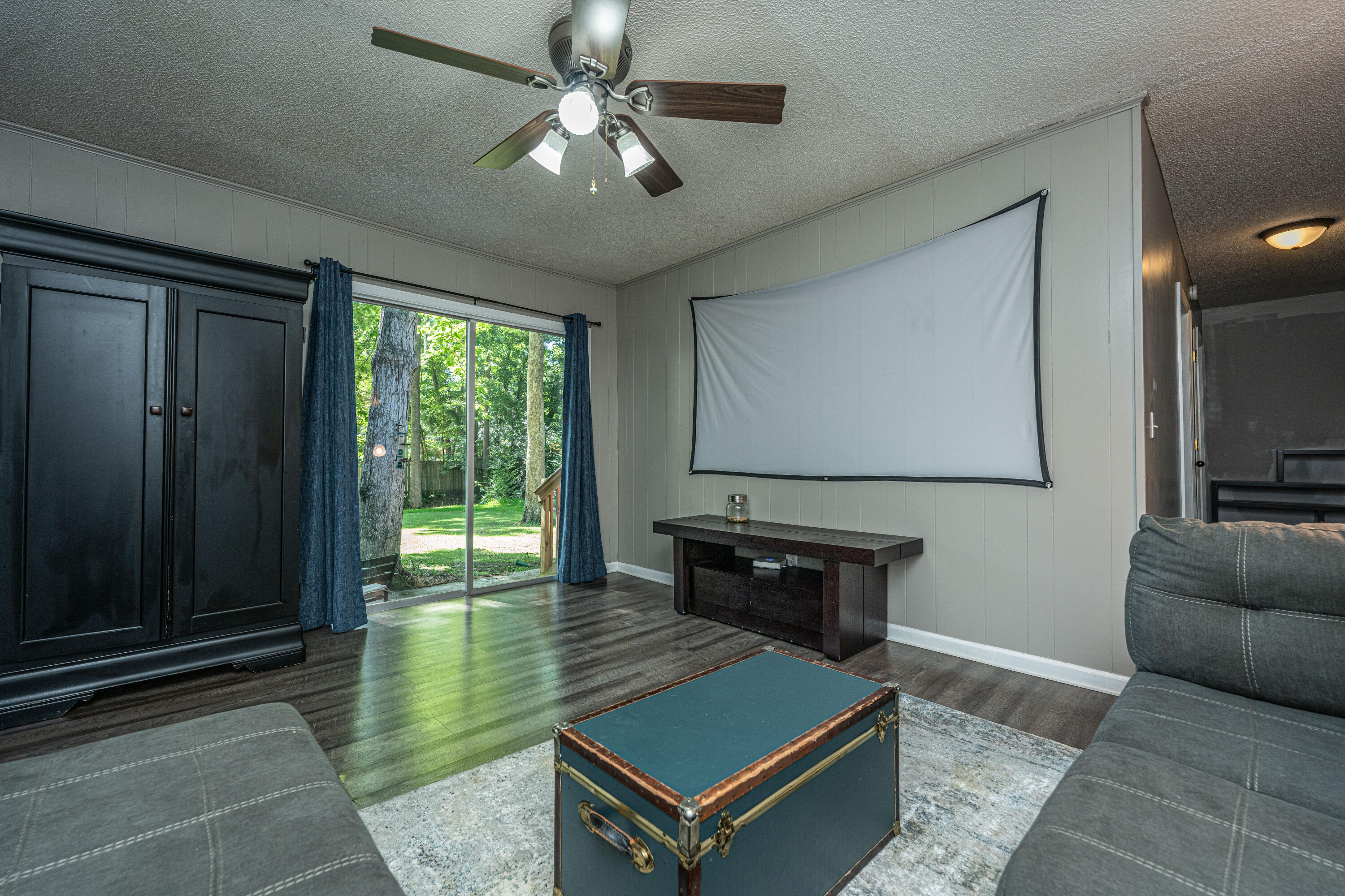 314 Heber Road Summerville, SC 29485 - Photo 11 of 35 314HeberRd017