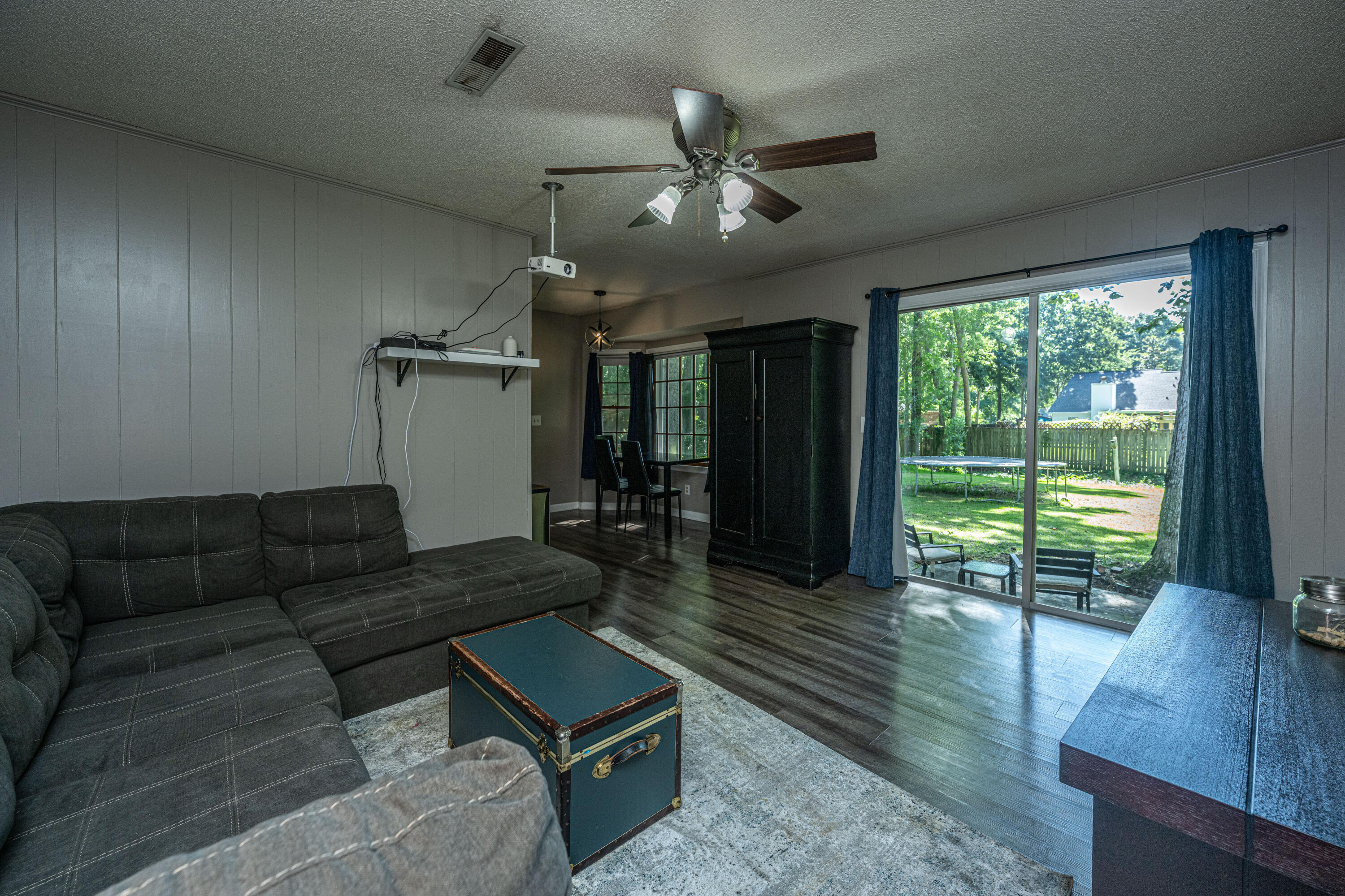 314 Heber Road Summerville, SC 29485 - Photo 10 of 35 314HeberRd014
