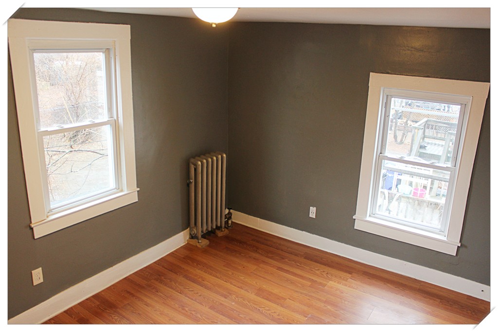 158 Pendleton Avenue Springfield, MA 01109 - Photo 4 of 9