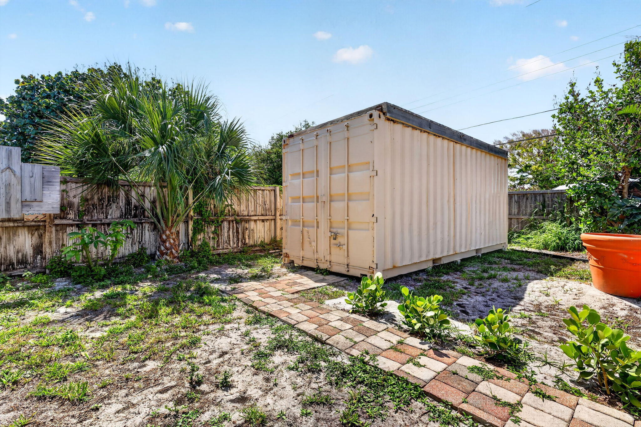 8143 Southeast Woodland Road Hobe Sound, FL 33455 - Photo 20 of 29 41-web-or-mls-5P1A8063
