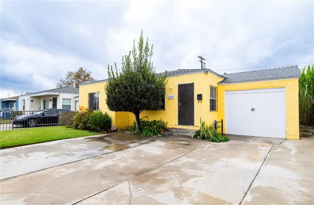 $699,999 | 14527 Corlett Avenue, Compton, CA 90220