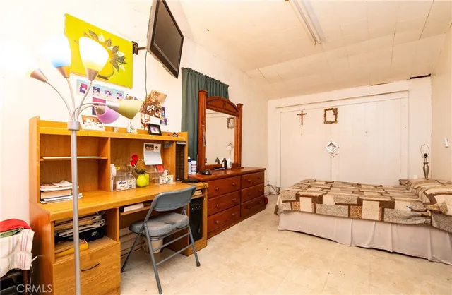 $699,999 | 14527 Corlett Avenue, Compton, CA 90220