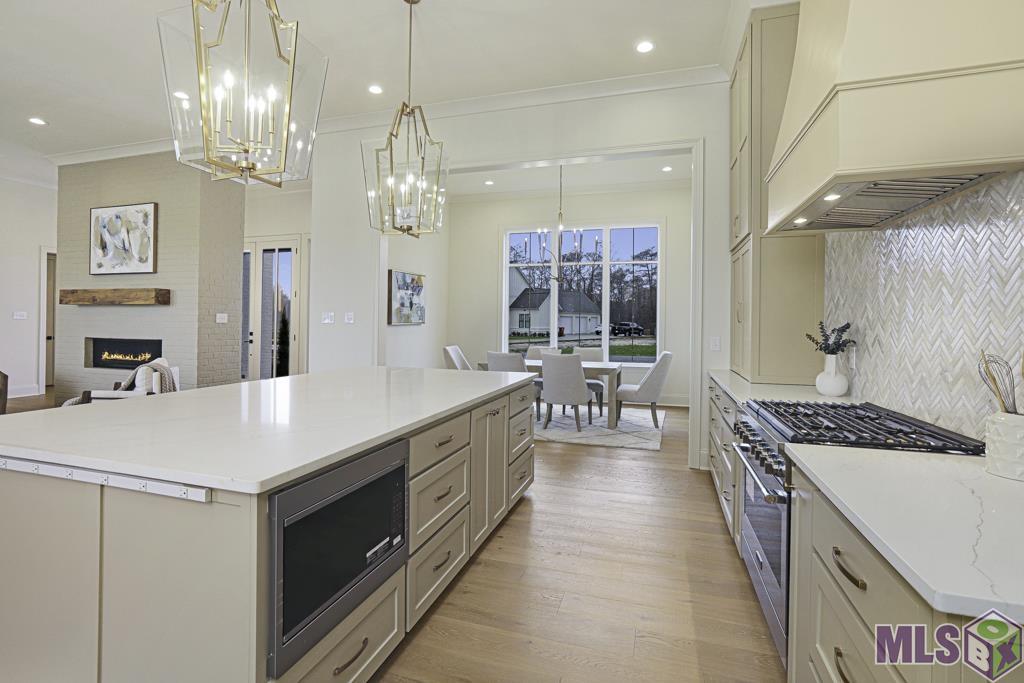 43294 Collyns Cove Prairieville, LA 70769 - Photo 13 of 40