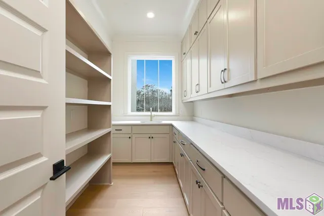 $889,900 | 43294 Collyns Cove, Prairieville, LA 70769