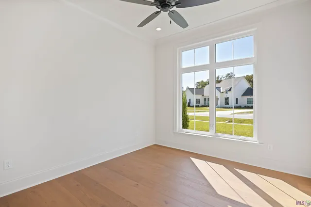 $889,900 | 43294 Collyns Cove, Prairieville, LA 70769