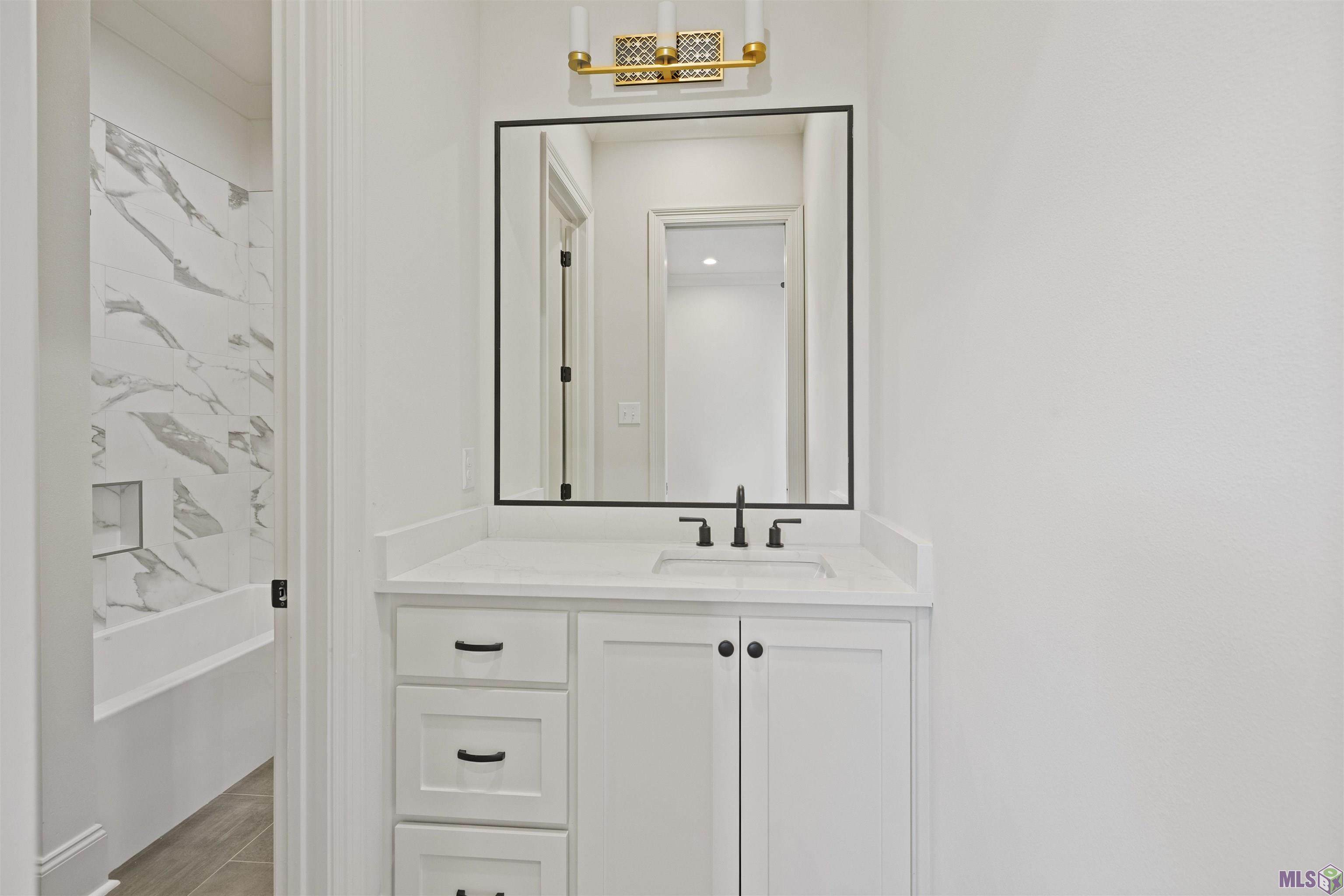 43294 Collyns Cove Prairieville, LA 70769 - Photo 29 of 40