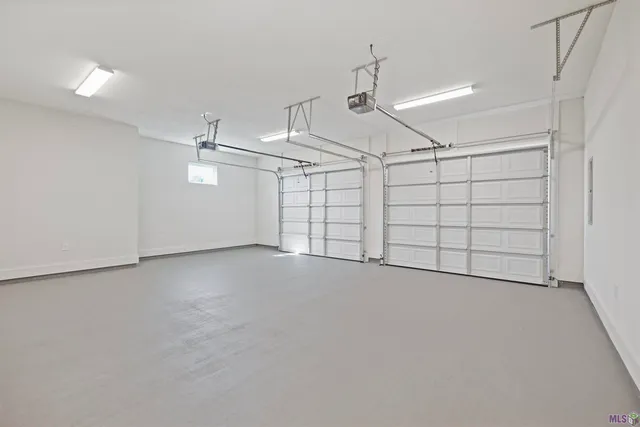 $900,000 | 43294 Collyns Cove, Prairieville, LA 70769