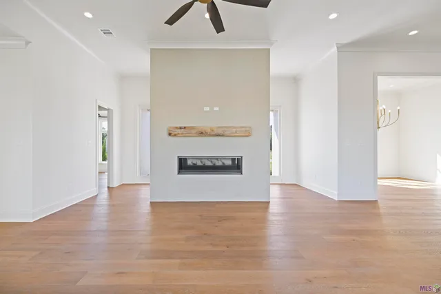 $900,000 | 43294 Collyns Cove, Prairieville, LA 70769