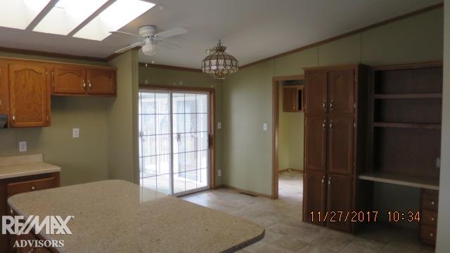5883 Shea Road Marine City, MI 48039 - Photo 13 of 19 31336621-12.JPG
