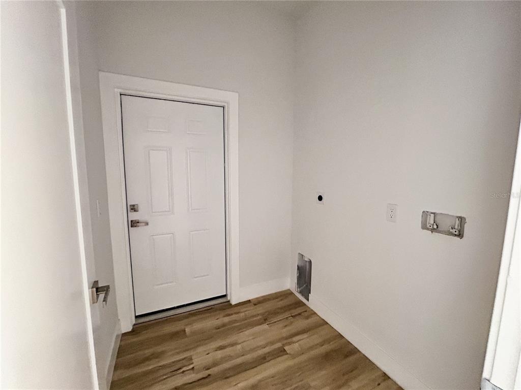 407 Georgia Avenue Palm Harbor, FL 34683 - Photo 23 of 28