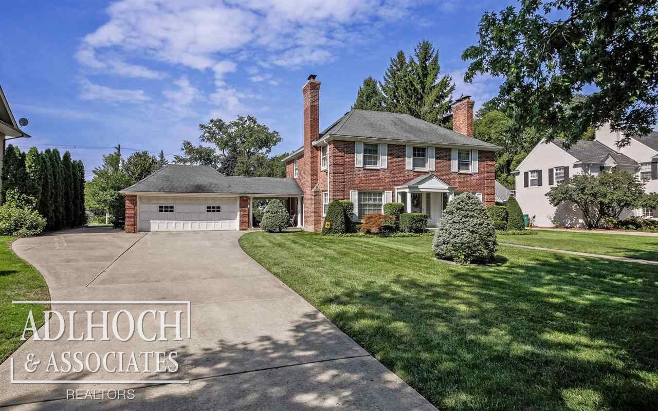 1047 Devonshire Road Grosse Pointe Park, MI 48230 - Photo 1 of 33