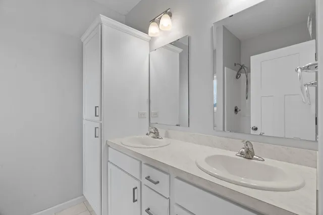 $375,000 | 811 Morrison Avenue Northwest, Annandale, MN 55302