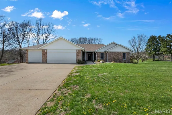 $465,000 | 181 Green Meadows Drive, Jackson, MO 63755
