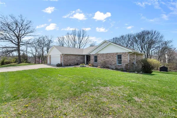 $465,000 | 181 Green Meadows Drive, Jackson, MO 63755
