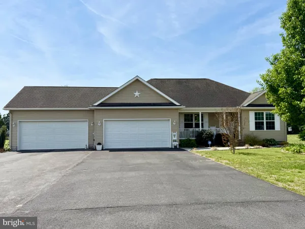 $364,999 | 11684 Kensington Way, Laurel, DE 19956