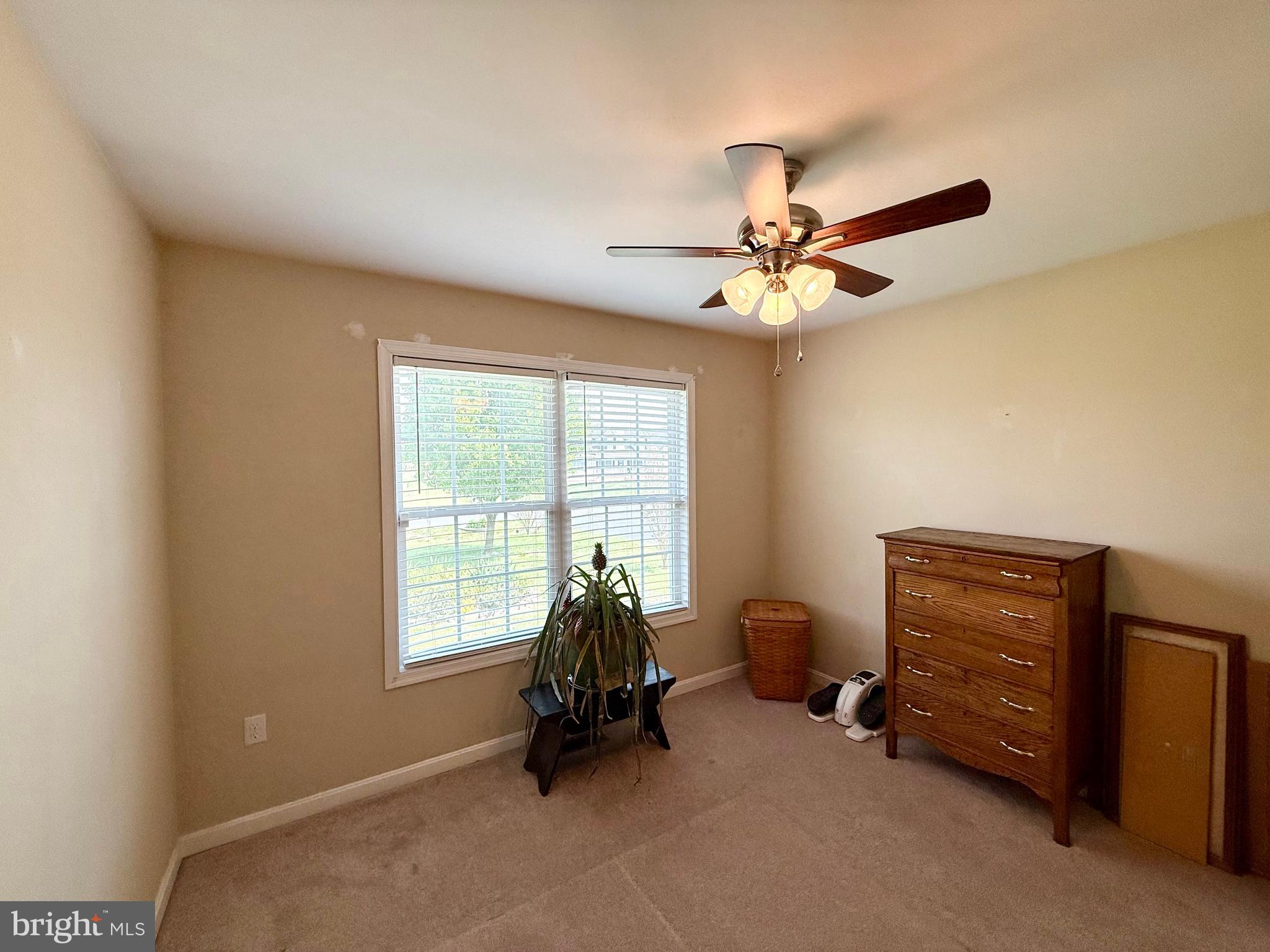 11684 Kensington Way Laurel, DE 19956 - Photo 25 of 43 a living room with furniture and a window