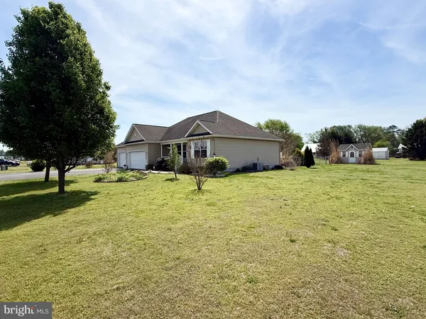 $364,999 | 11684 Kensington Way, Laurel, DE 19956