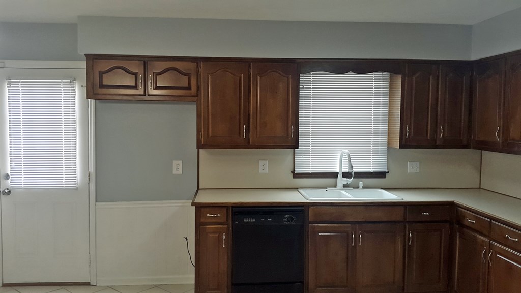 6168 Candlestick Loop Columbus, GA 31909 - Photo 8 of 35 Gallery Image 8