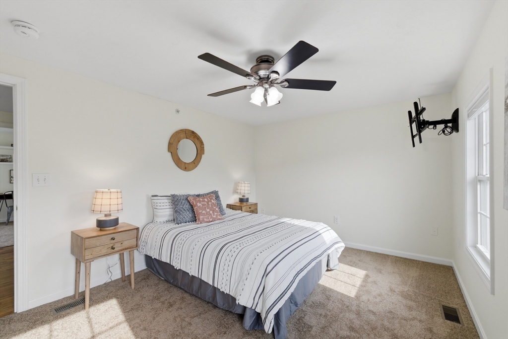 41 Boston Road, Unit 111 Billerica, MA 01862 - Photo 33 of 42