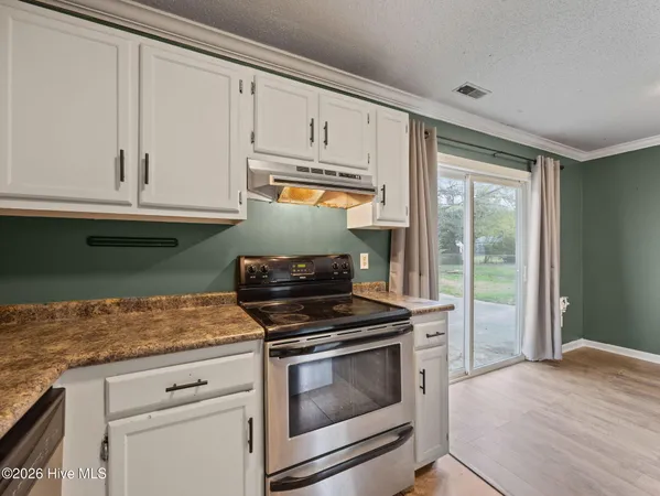 $220,000 | 625 Shadowridge Road, Jacksonville, NC 28546