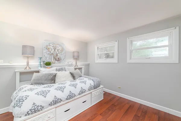 $3,200 | 21-w021 Marlborough Lane, Lombard, IL 60148