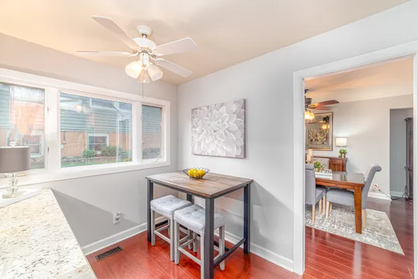 $3,200 | 21-w021 Marlborough Lane, Lombard, IL 60148